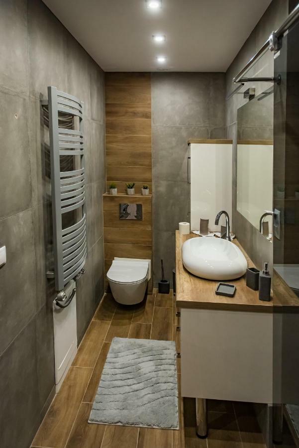 Apartament Nad Stawami Apartment ซาน็อค ภายนอก รูปภาพ
