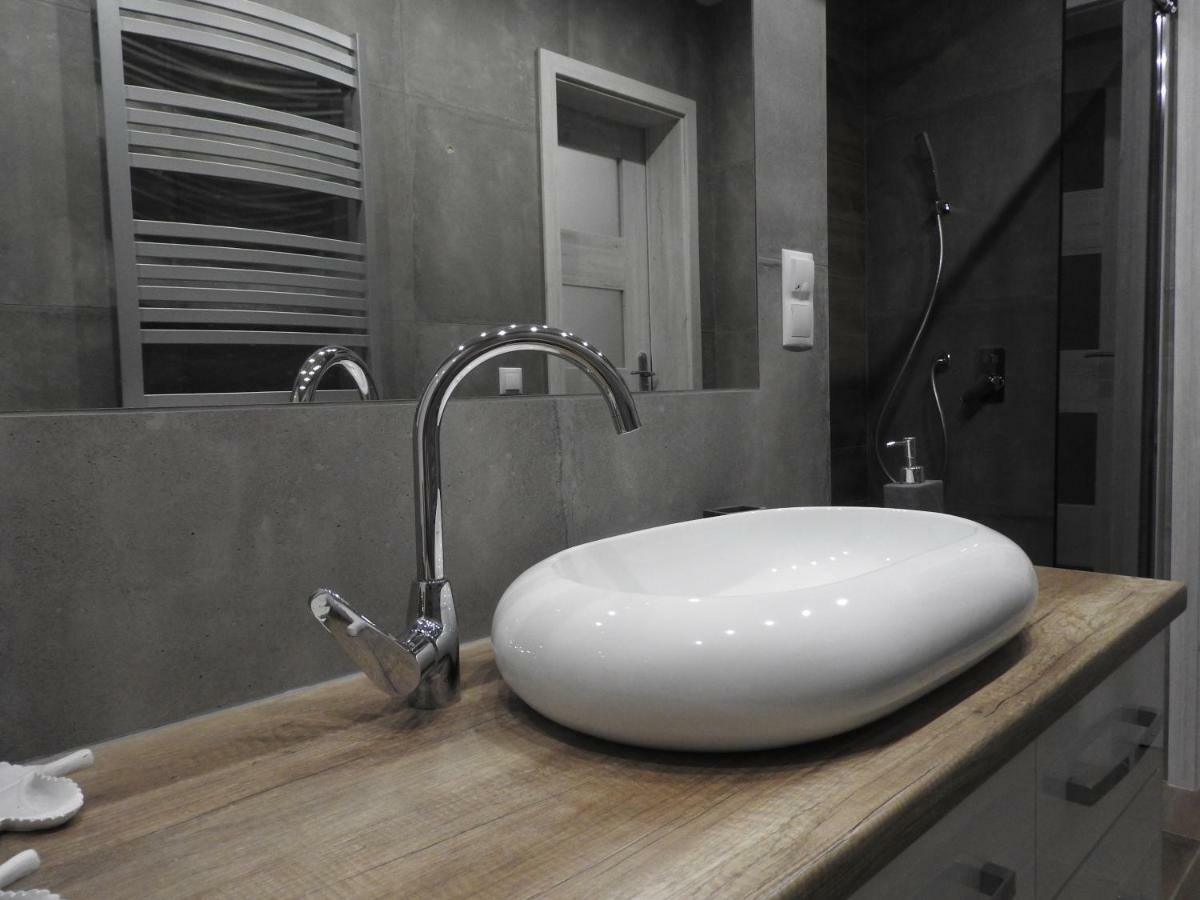 Apartament Nad Stawami Apartment ซาน็อค ภายนอก รูปภาพ